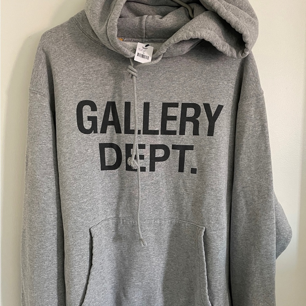 NEW XL Gallery Dept. Heather Grey Center Logo Hoodie sweatshirt